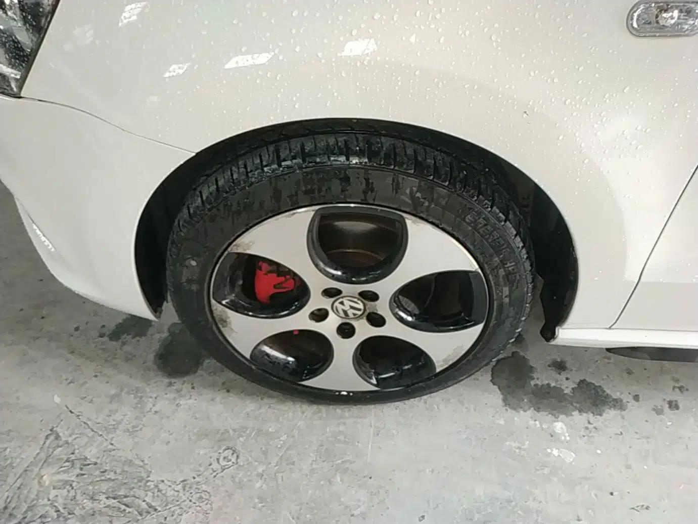 Volkswagen Polo 2012 1.4TSI GTI — миниатюра 10