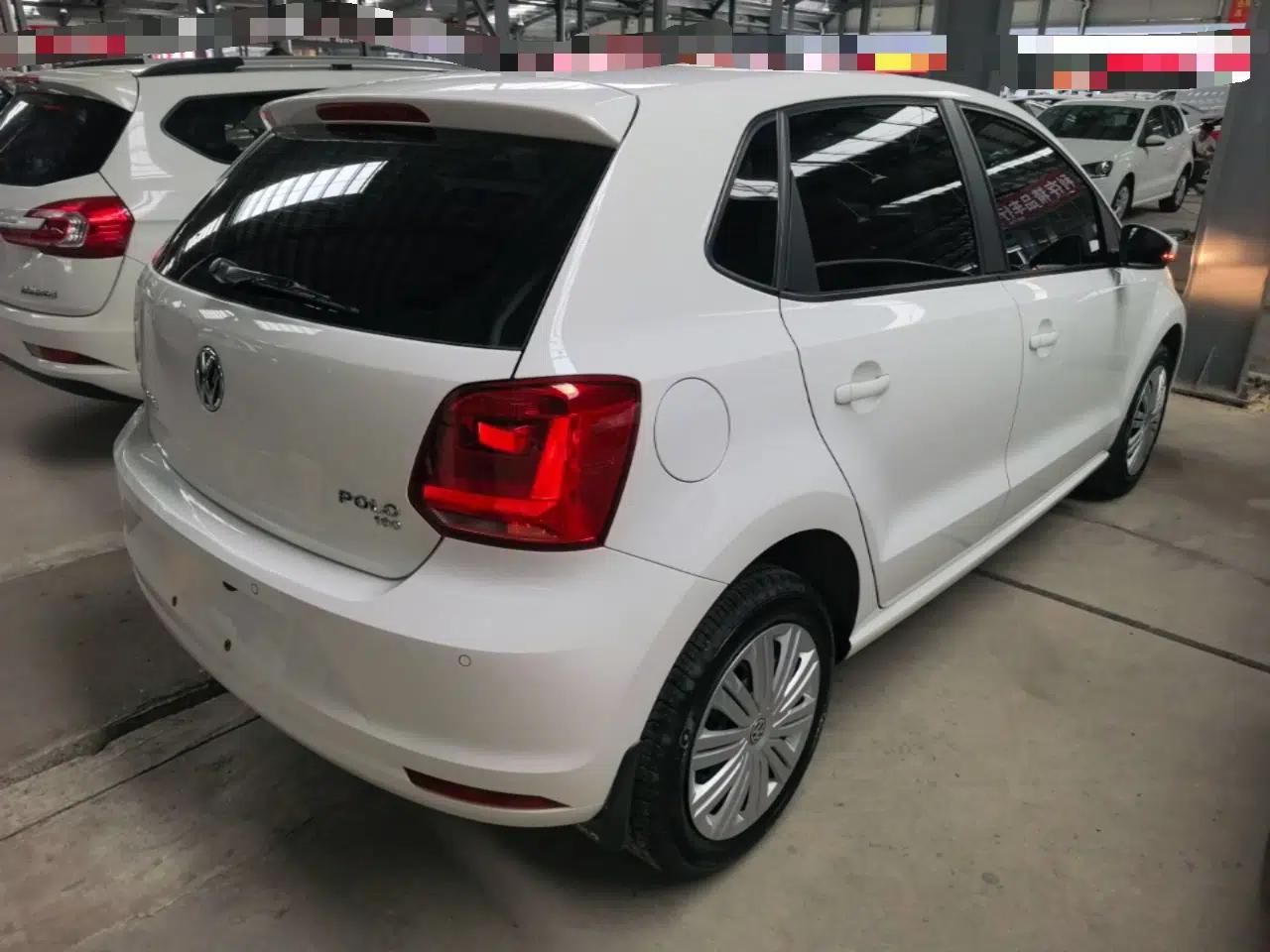 Volkswagen Polo 2016 1.6L Automatic Comfort Model — миниатюра 6