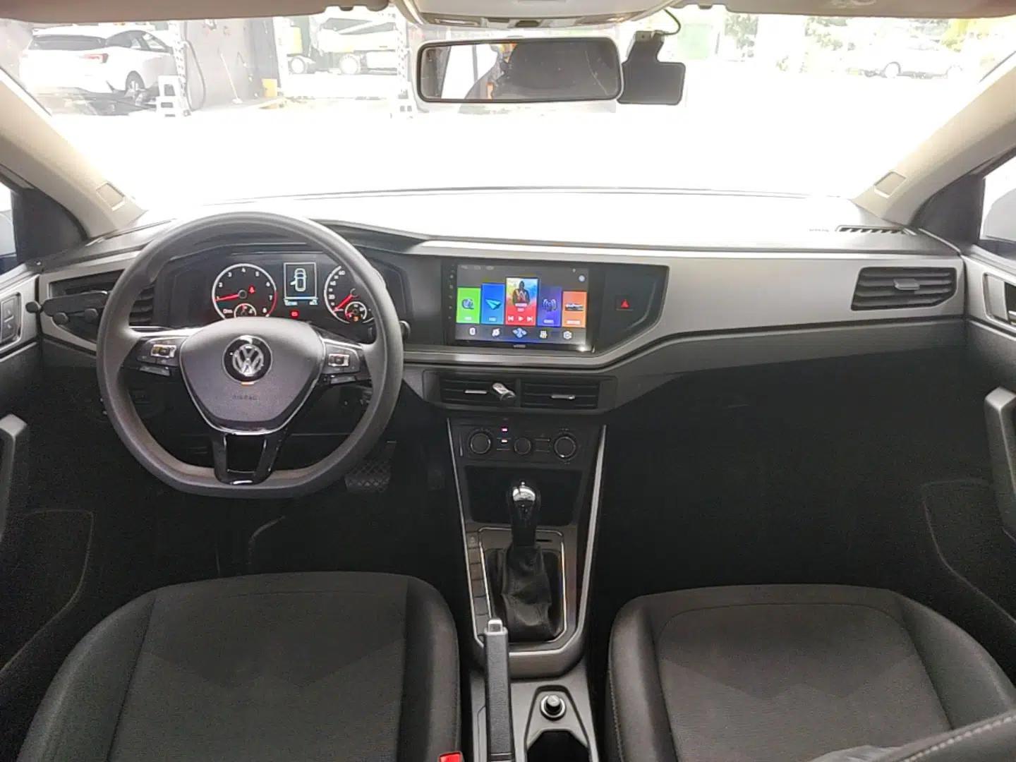 Volkswagen Polo 2019 Plus 1.5L Automatic Panoramic Enjoyment Edition — миниатюра 12