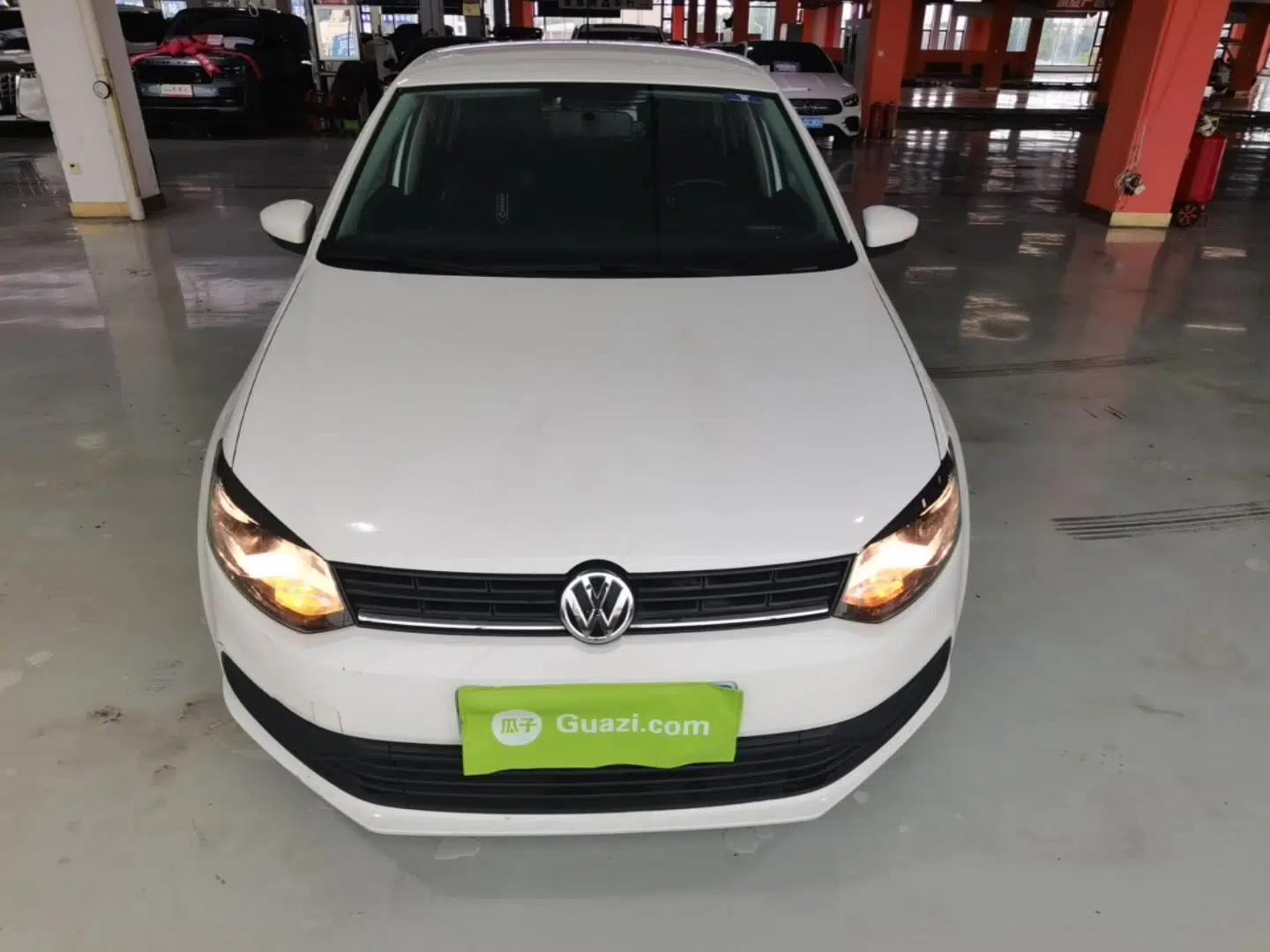 Volkswagen Polo 2018 1.5L Automatic Advanced Driving Model — миниатюра 2