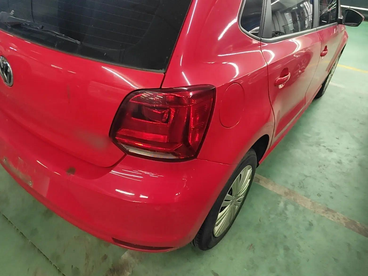 Volkswagen Polo 2016 1.6L Automatic Comfort Model — миниатюра 9