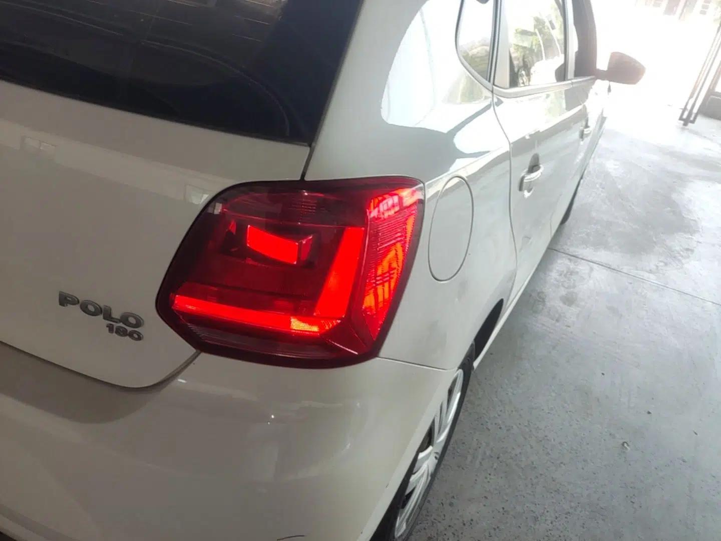 Volkswagen Polo 2018 1.5L Automatic Advanced Driving Model — миниатюра 9