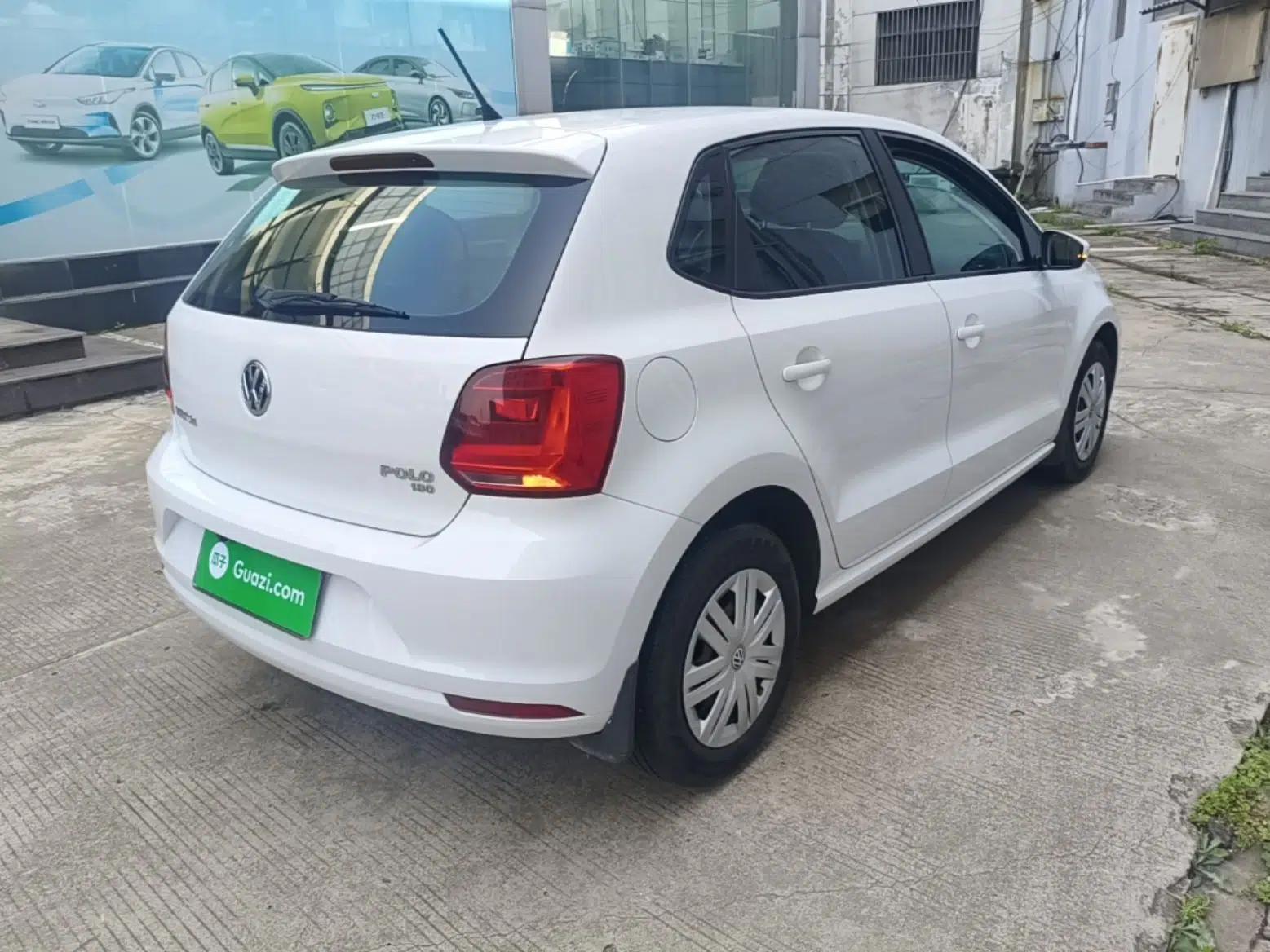 Volkswagen Polo 2018 1.5L Automatic Advanced Driving Model — миниатюра 6