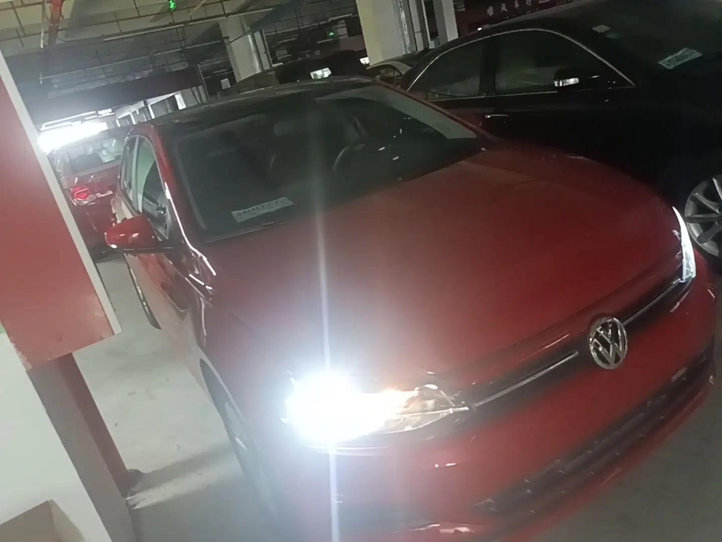 Volkswagen Polo 2019 Plus 1.5L Automatic Panoramic Enjoyment Edition — миниатюра 3