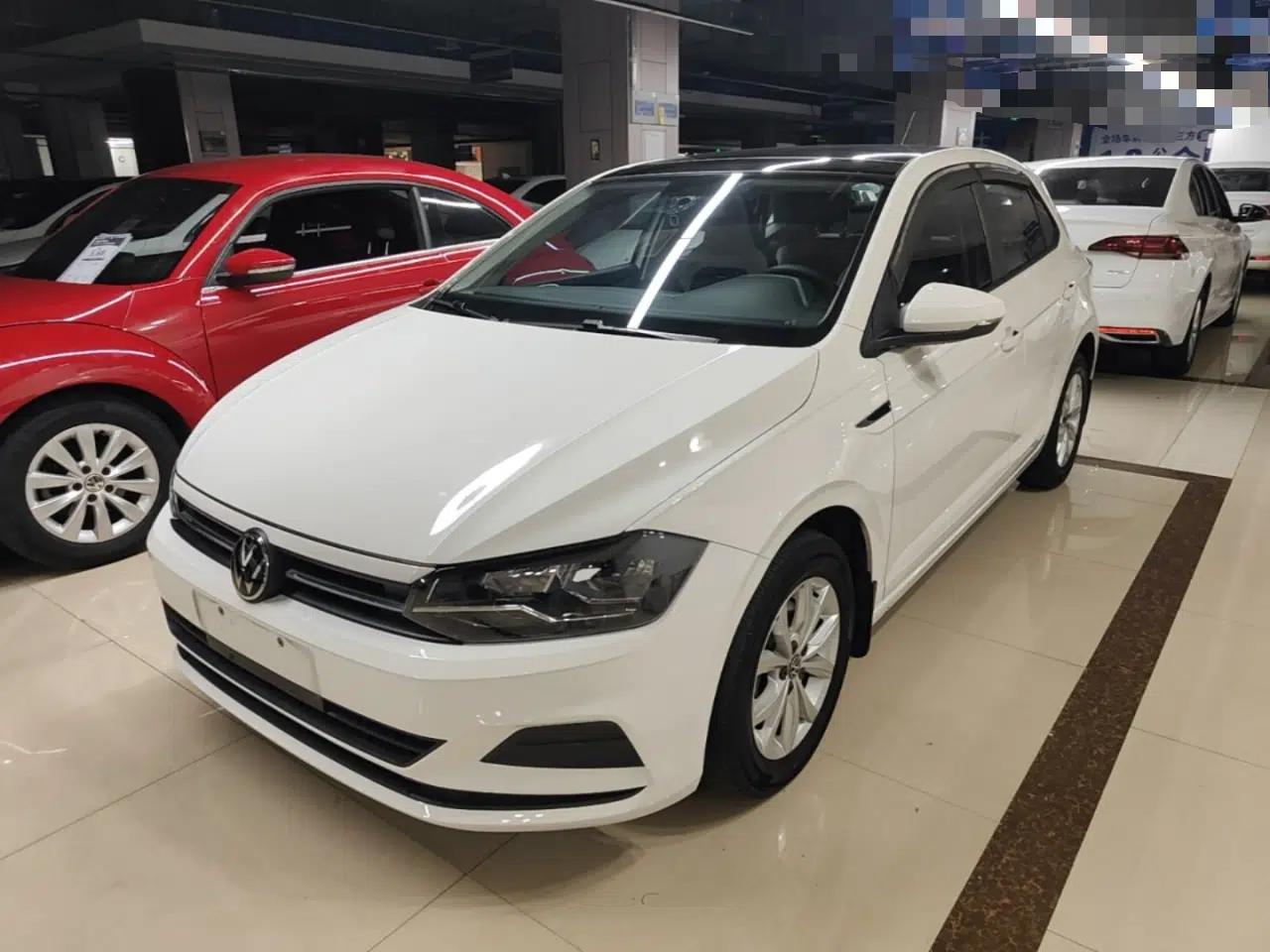 Volkswagen Polo 2021 Plus 1.5L Automatic Colorful Tech Edition — миниатюра 1