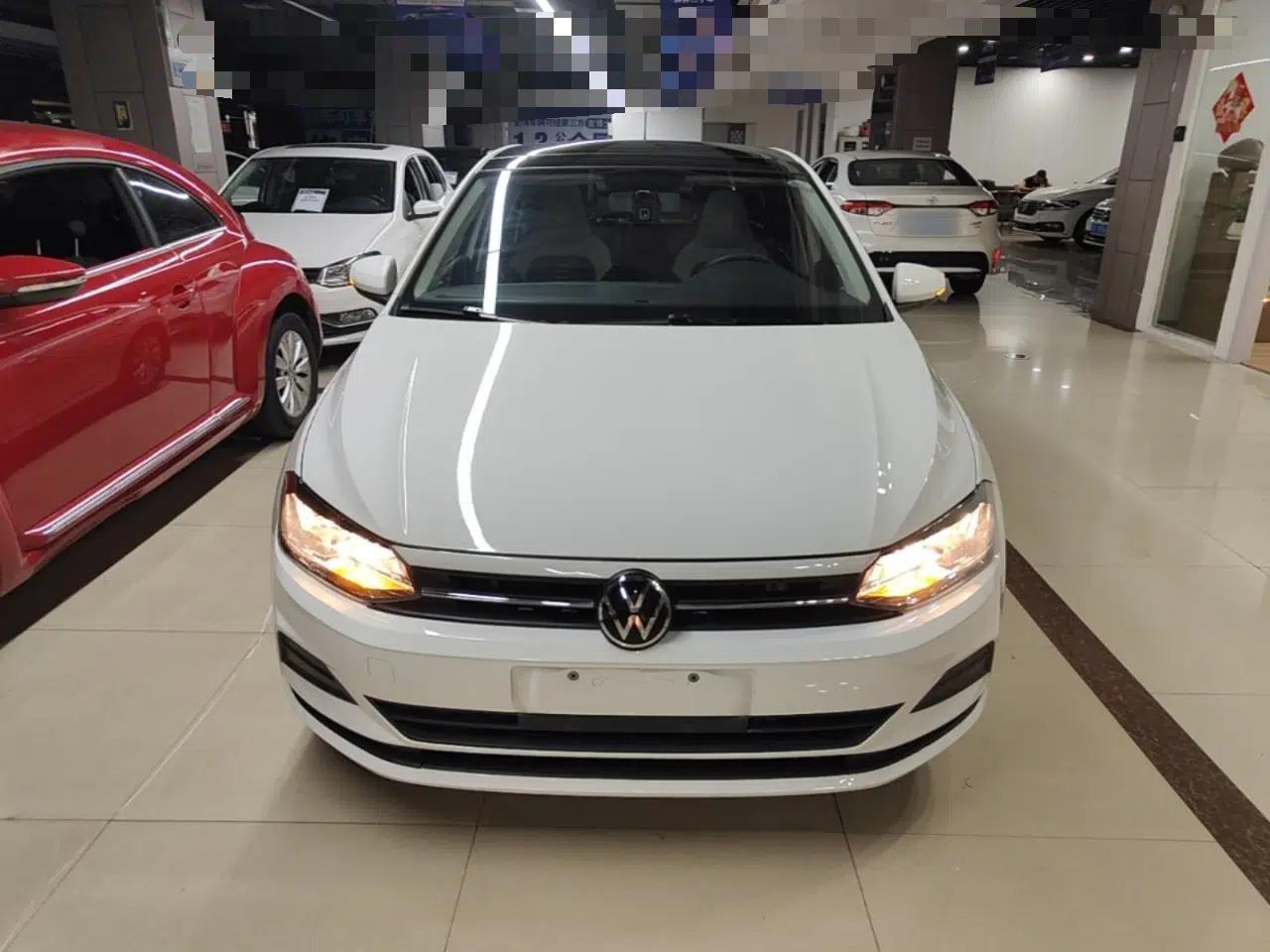 Volkswagen Polo 2021 Plus 1.5L Automatic Colorful Tech Edition — миниатюра 2