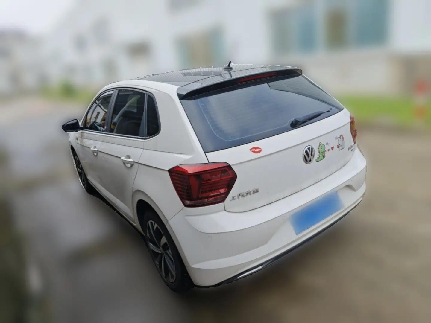 Volkswagen Polo 2019 Plus 1.5L Automatic Beats Trendy Cool Edition — миниатюра 4