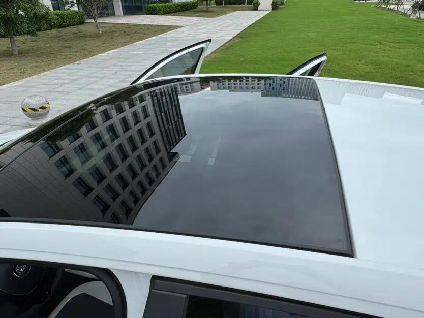 Volkswagen Polo 2019 Plus 1.5L Automatic Colorful Technology Edition — миниатюра 7