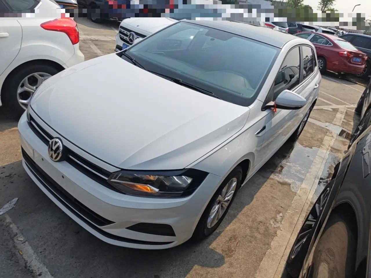 Volkswagen Polo 2019 Plus 1.5L Automatic Colorful Technology Edition — миниатюра 1