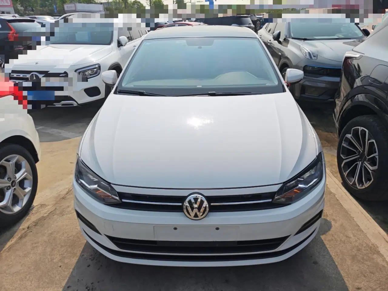 Volkswagen Polo 2019 Plus 1.5L Automatic Colorful Technology Edition — миниатюра 2