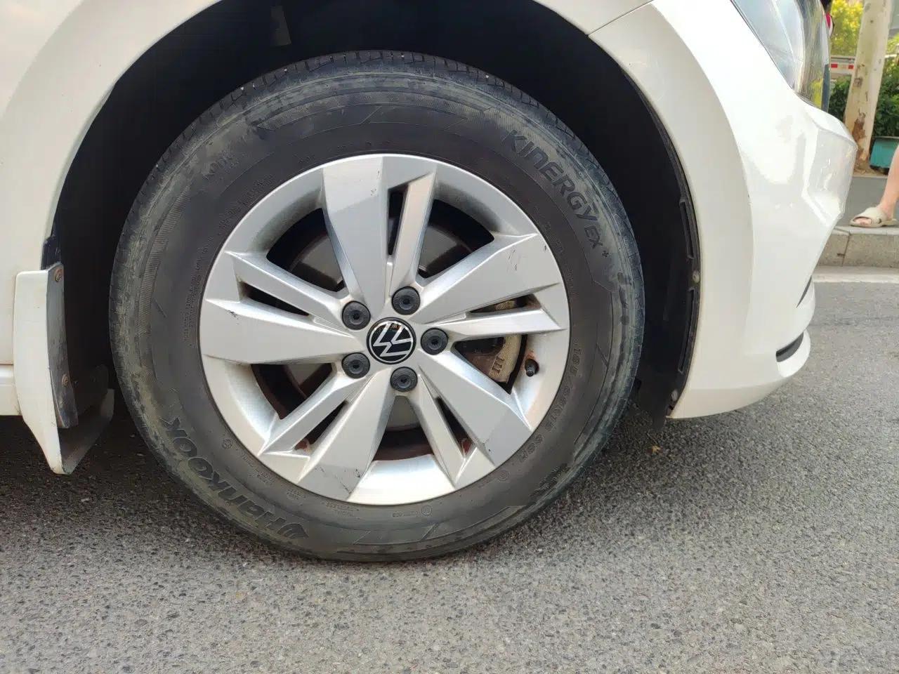 Volkswagen Polo 2021 Plus 1.5L Automatic Panoramic Enjoyment Edition — миниатюра 8