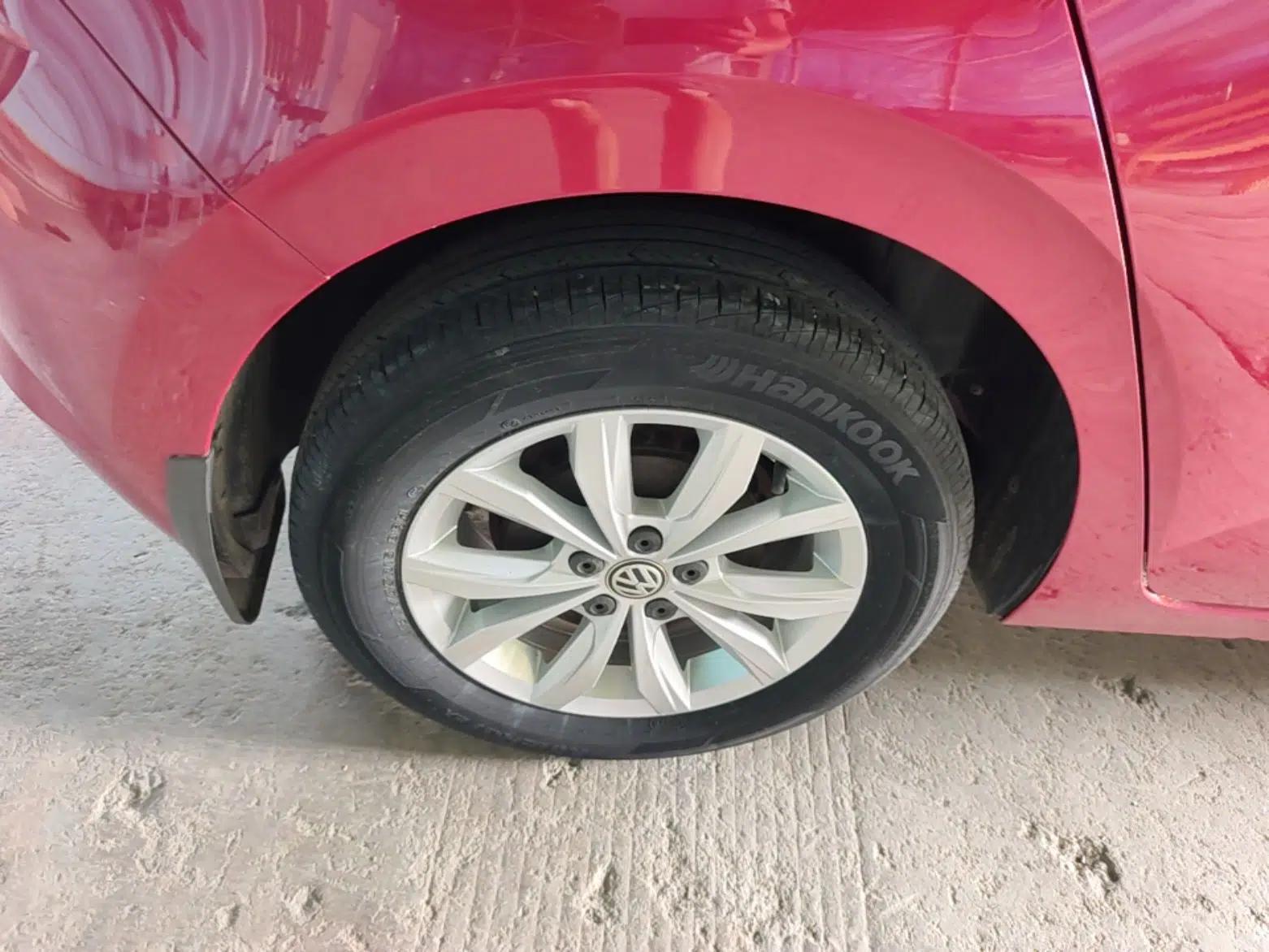 Volkswagen Polo 2019 Plus 1.5L Automatic Colorful Technology Edition — миниатюра 11