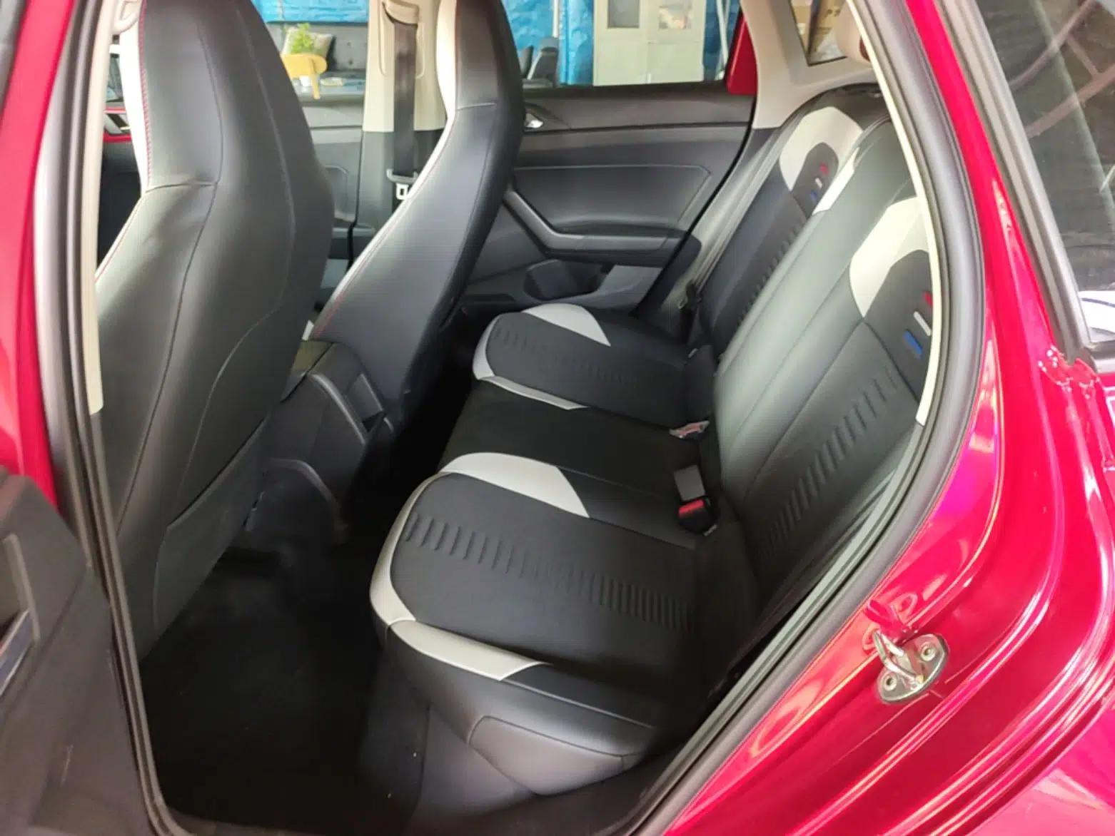 Volkswagen Polo 2019 Plus 1.5L Automatic Colorful Technology Edition — миниатюра 20