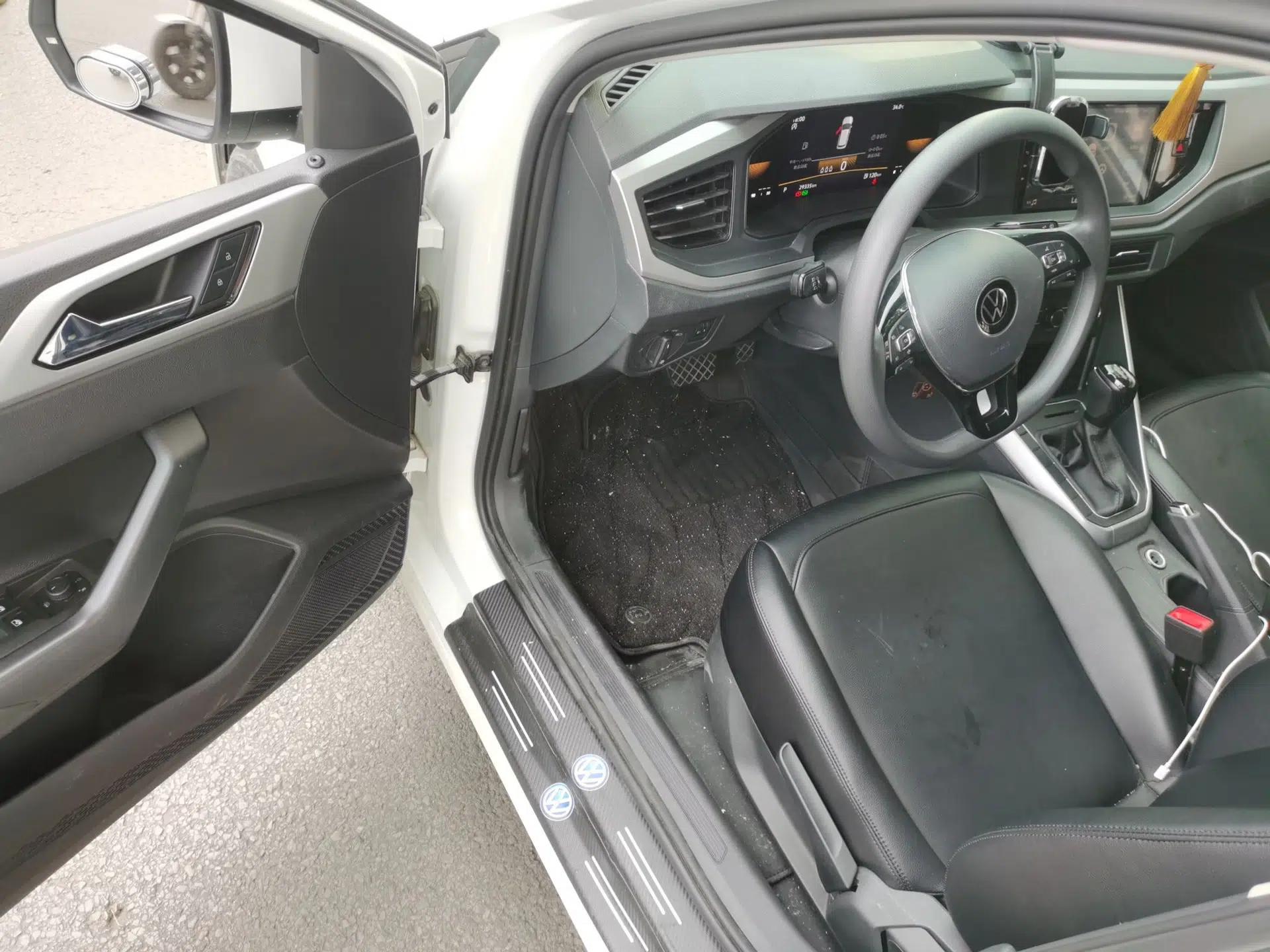 Volkswagen Polo 2023 Plus 1.5L Automatic Enjoy-the-Moment Edition — миниатюра 16