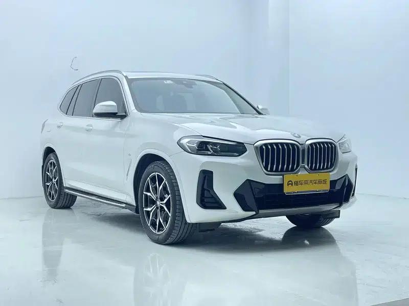 2022 BMW X3 xDrive25i M Sport Package — миниатюра 3