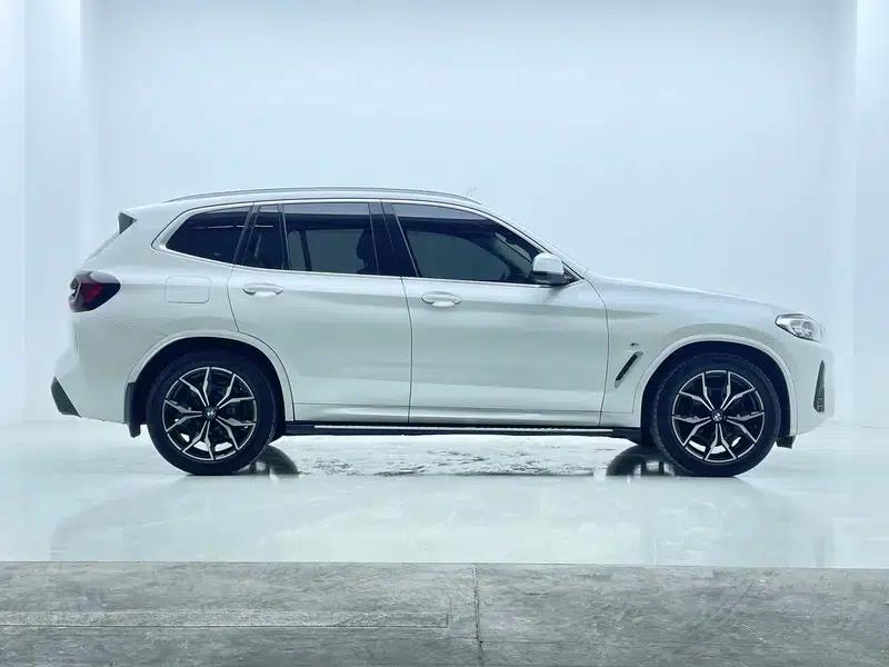 2022 BMW X3 xDrive25i M Sport Package — миниатюра 8