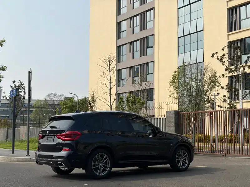 BMW X3 2021 xDrive28i M Sport Package — миниатюра 6