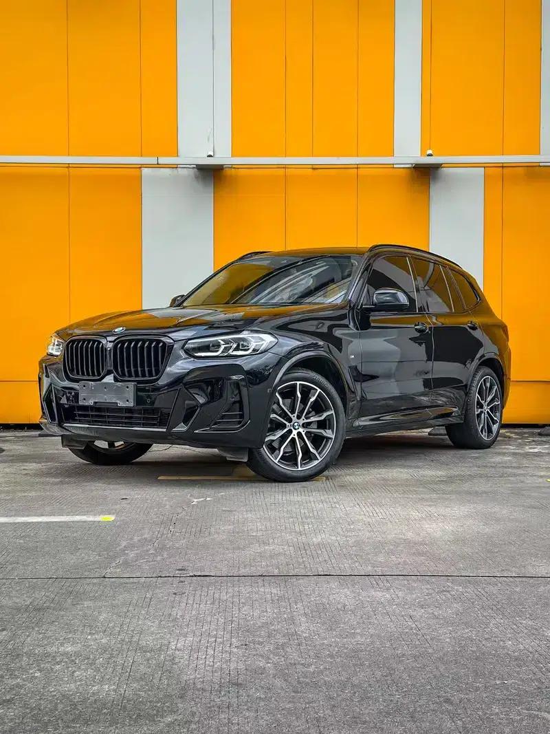 BMW X3 2022 xDrive30i Leading Edition M Sport Package — миниатюра 1