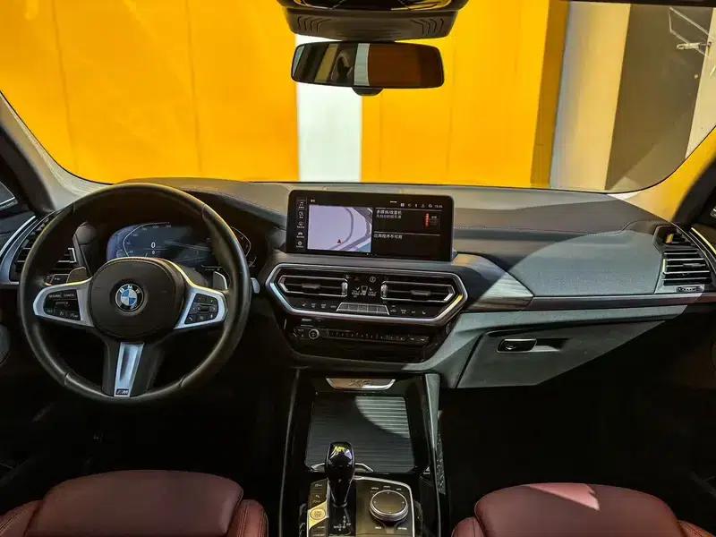 BMW X3 2022 xDrive30i Leading Edition M Sport Package — миниатюра 6
