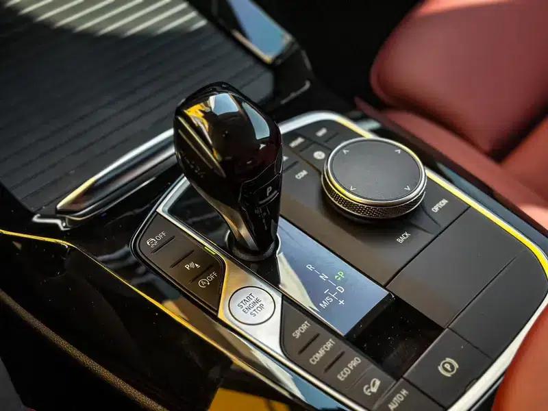 BMW X3 2022 xDrive30i Leading Edition M Sport Package — миниатюра 8