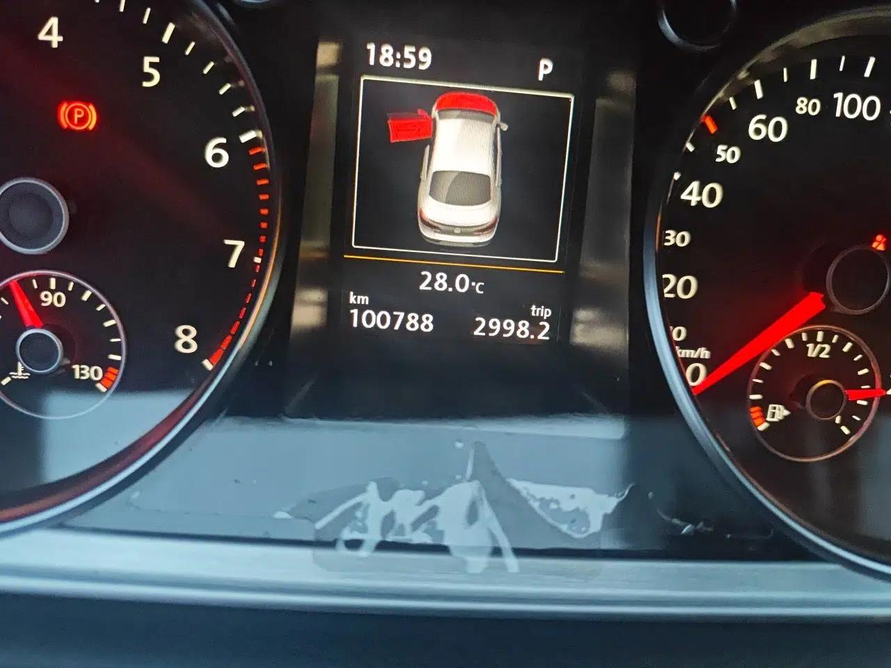 Volkswagen FAW-Volkswagen CC 2013 1.8TSI Luxury Model — миниатюра 12