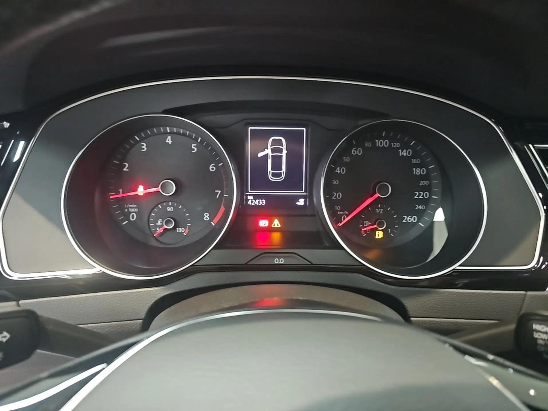 Volkswagen FAW-Volkswagen CC 2020 330TSI Huayan Edition China VI Standard — миниатюра 14