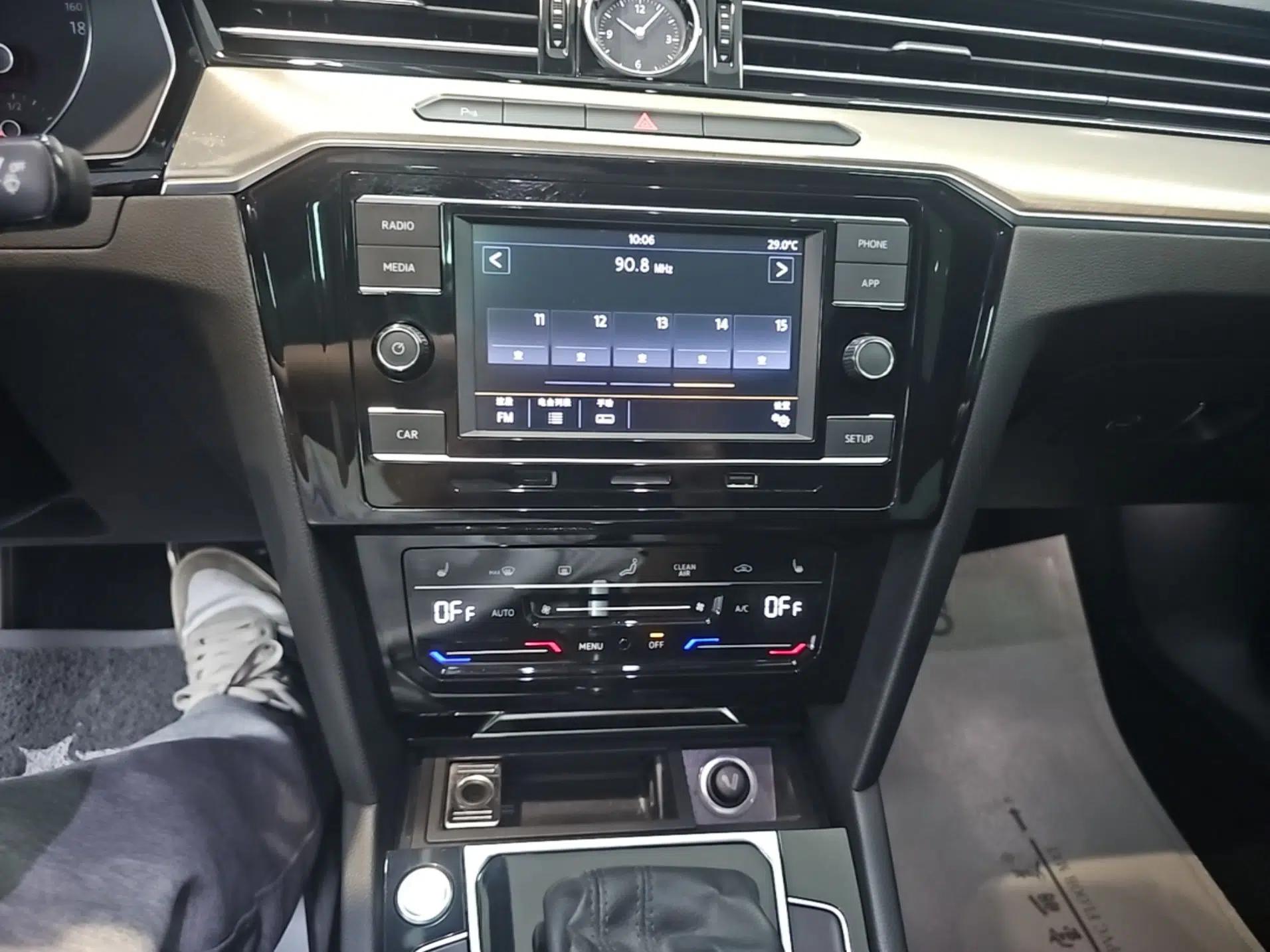 Volkswagen FAW-Volkswagen CC 2020 330TSI Huayan Edition China VI Standard — миниатюра 15