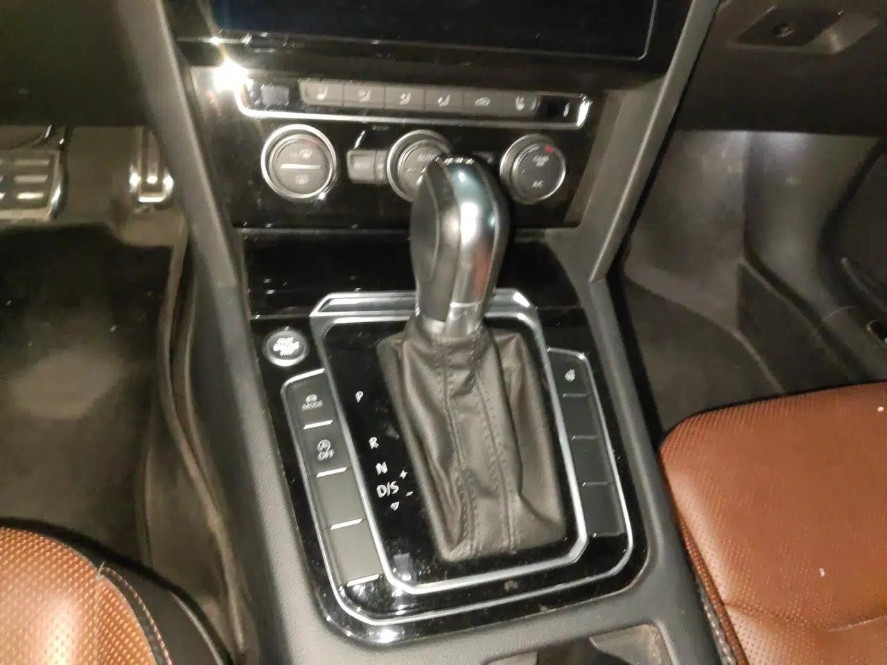 Volkswagen FAW-Volkswagen CC 2019 380TSI Glamour Edition China V Standard — миниатюра 14