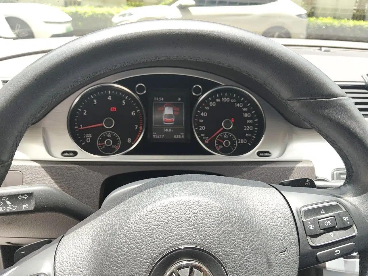 Volkswagen FAW-Volkswagen CC 2018 2.0 TSI Luxury Model — миниатюра 11