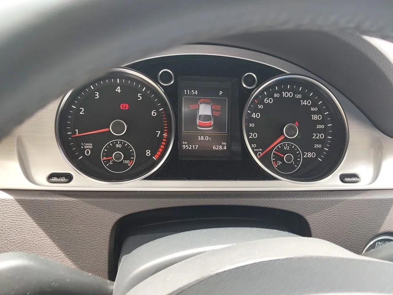 Volkswagen FAW-Volkswagen CC 2018 2.0 TSI Luxury Model — миниатюра 12