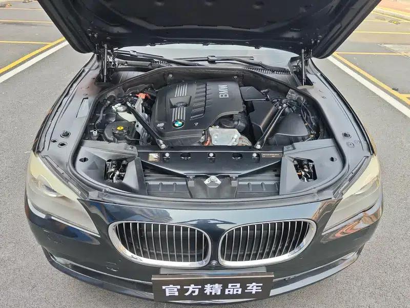 2011 BMW 7 Series 730Li Elegant Edition — миниатюра 10