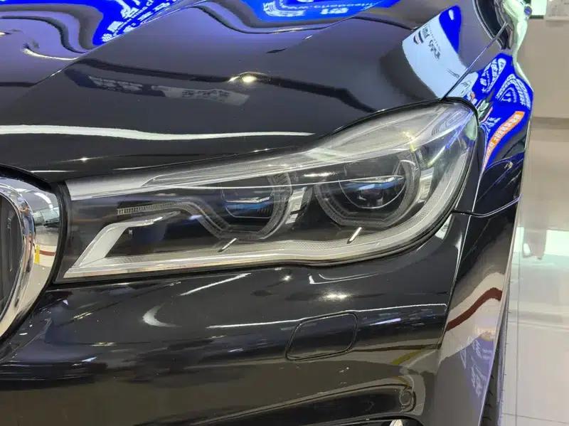 2017 BMW 7 Series M760Li xDrive — миниатюра 6