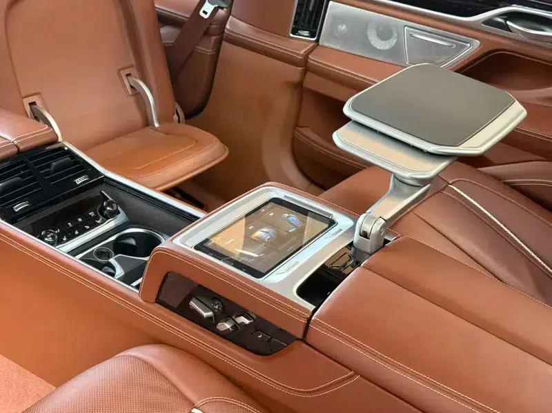 2017 BMW 7 Series M760Li xDrive — миниатюра 9