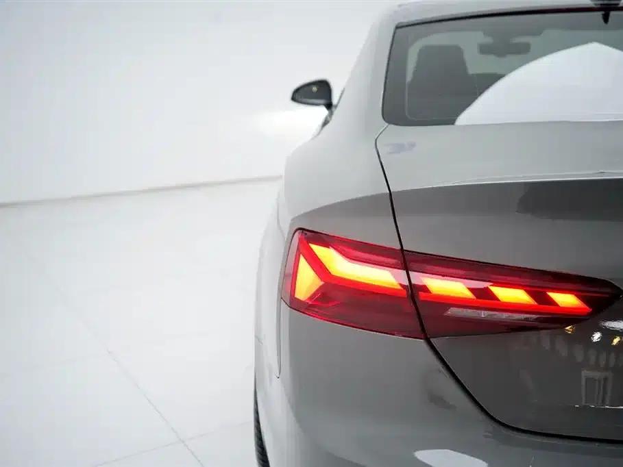 2021 Audi A5 Imported Coupe 45 TFSI quattro Dynamic Edition — миниатюра 11