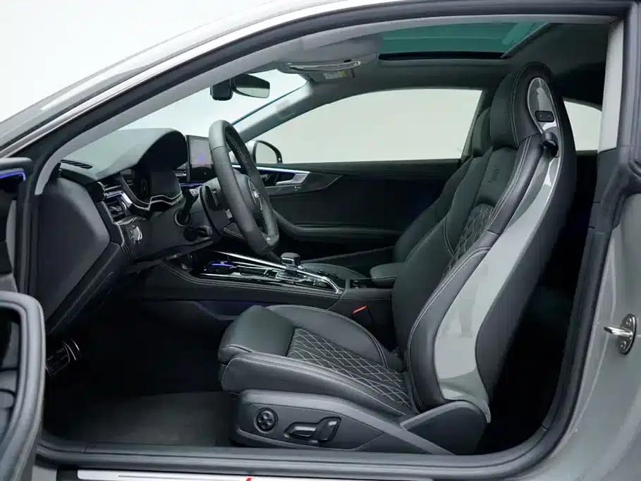 2021 Audi A5 Imported Coupe 45 TFSI quattro Dynamic Edition — миниатюра 4