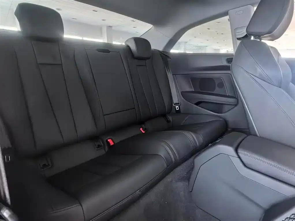 2022 Audi A5 Sportback 40 TFSI (Imported) - Fashionable and Dynamic Model — миниатюра 12