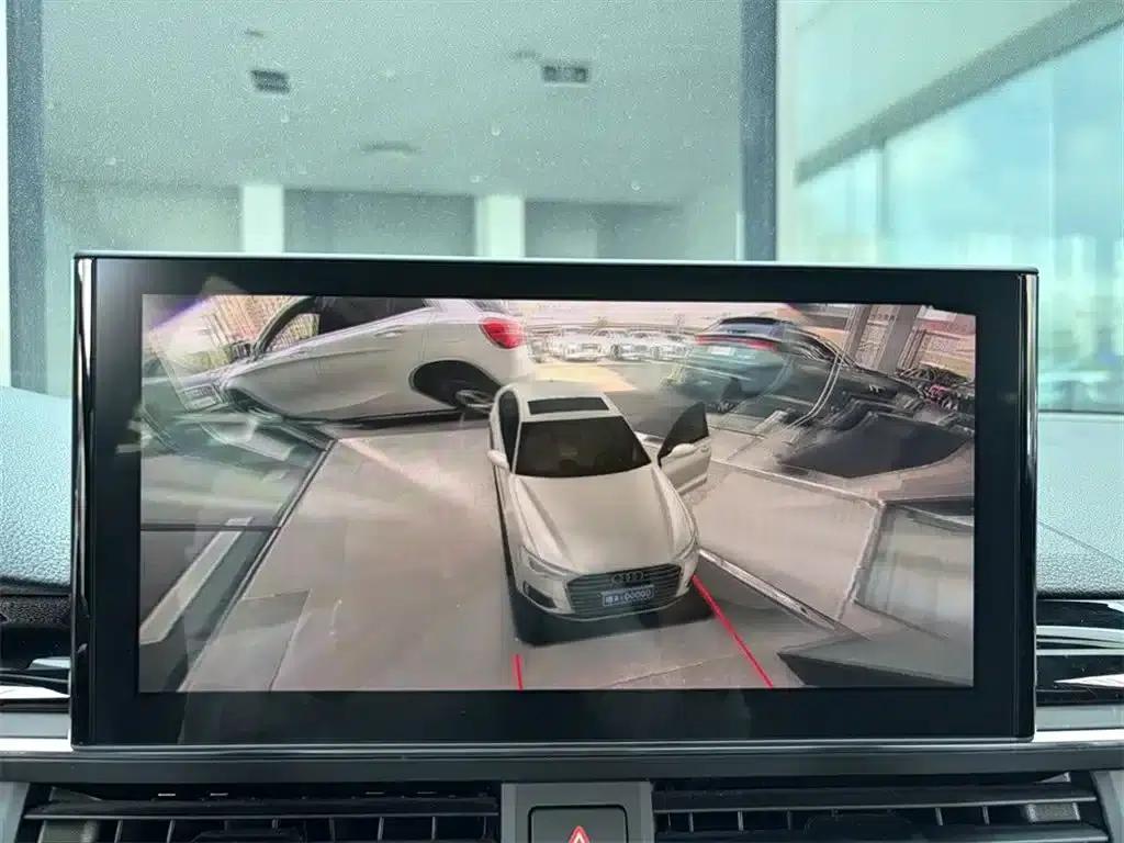 2022 Audi A5 Sportback 40 TFSI (Imported) - Fashionable and Dynamic Model — миниатюра 11