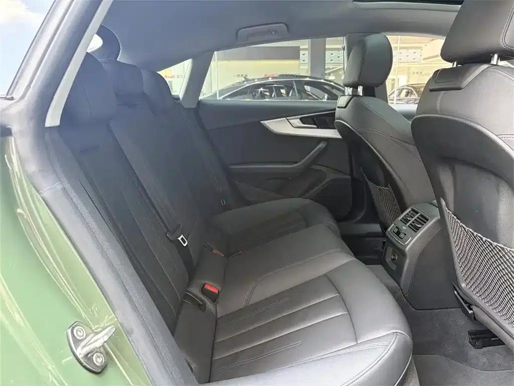 2022 Audi A5 Sportback 40 TFSI (Imported) - Fashionable and Dynamic Model — миниатюра 7