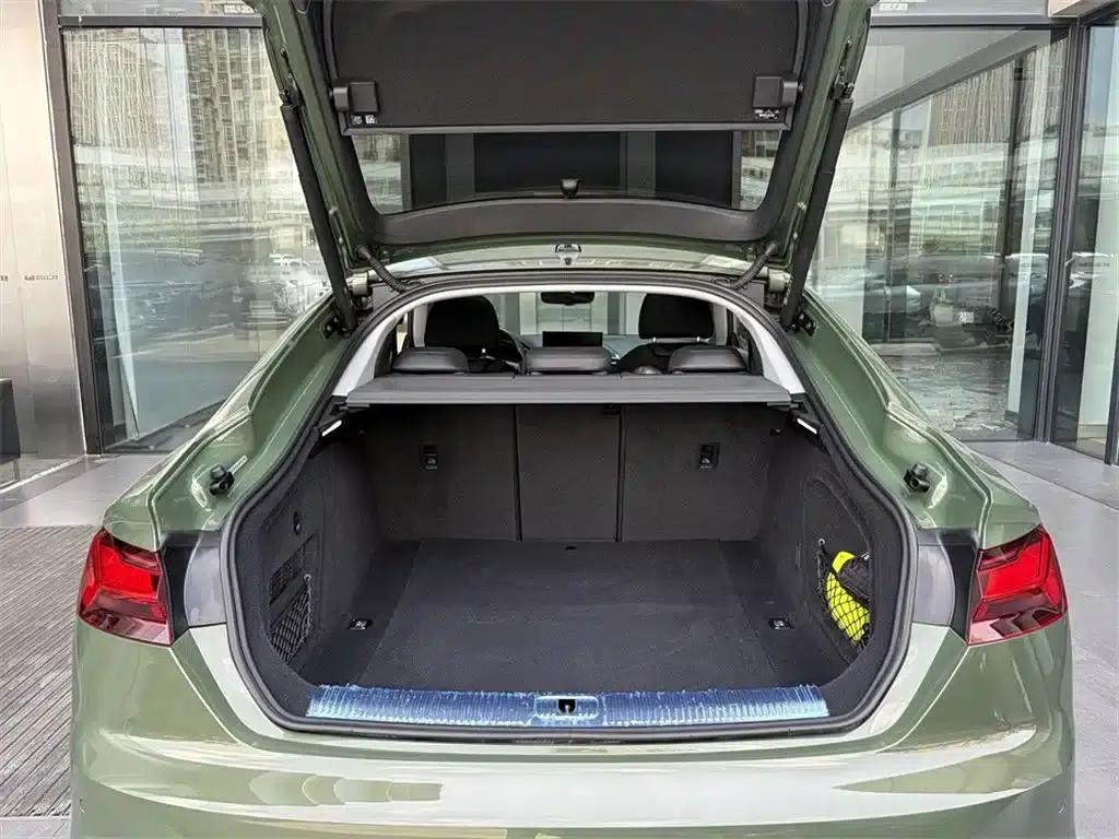 2022 Audi A5 Sportback 40 TFSI (Imported) - Fashionable and Dynamic Model — миниатюра 9