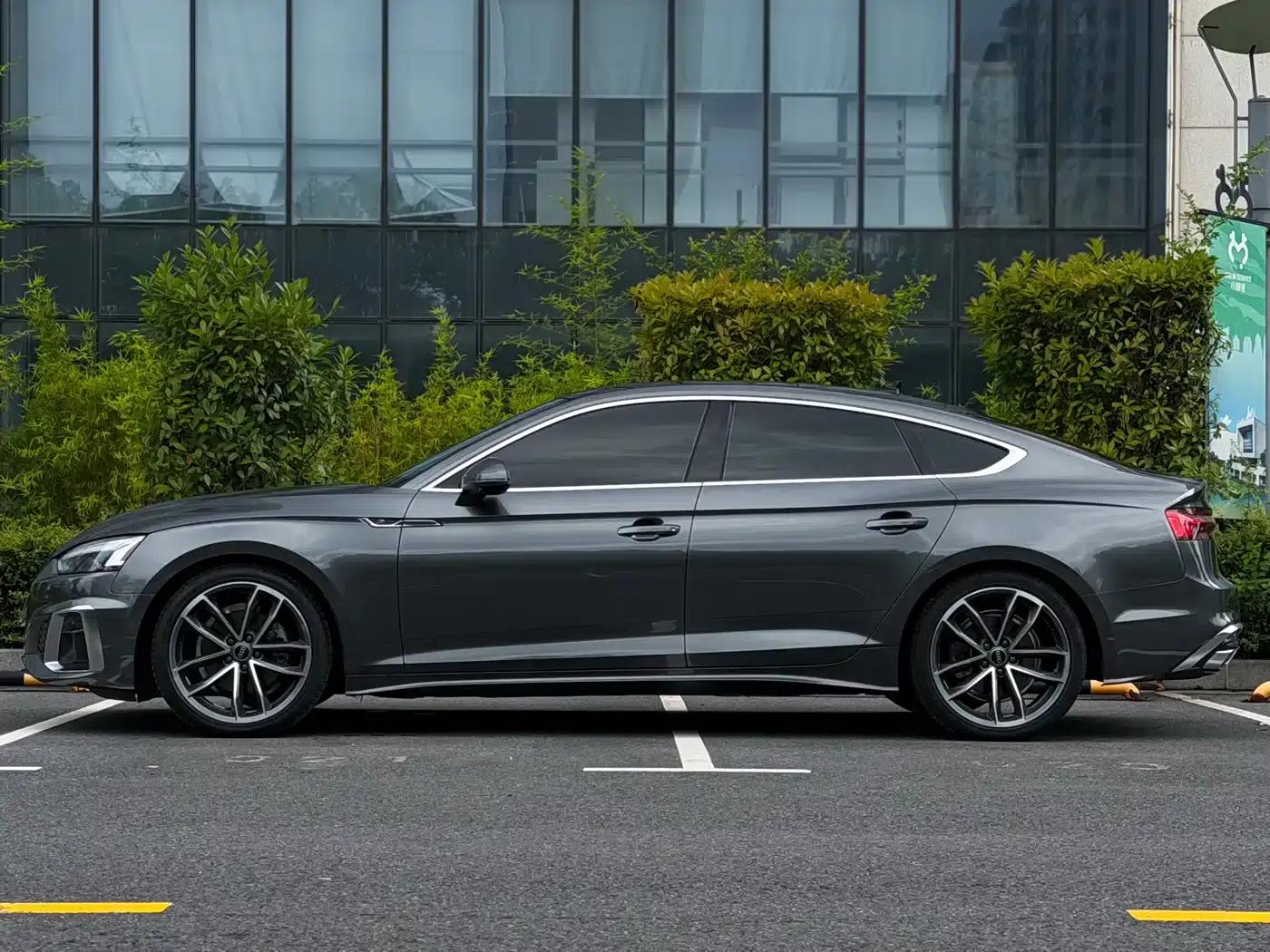 2023 Audi A5 Sportback 40 TFSI quattro Luxury Dynamic (Imported) — миниатюра 5