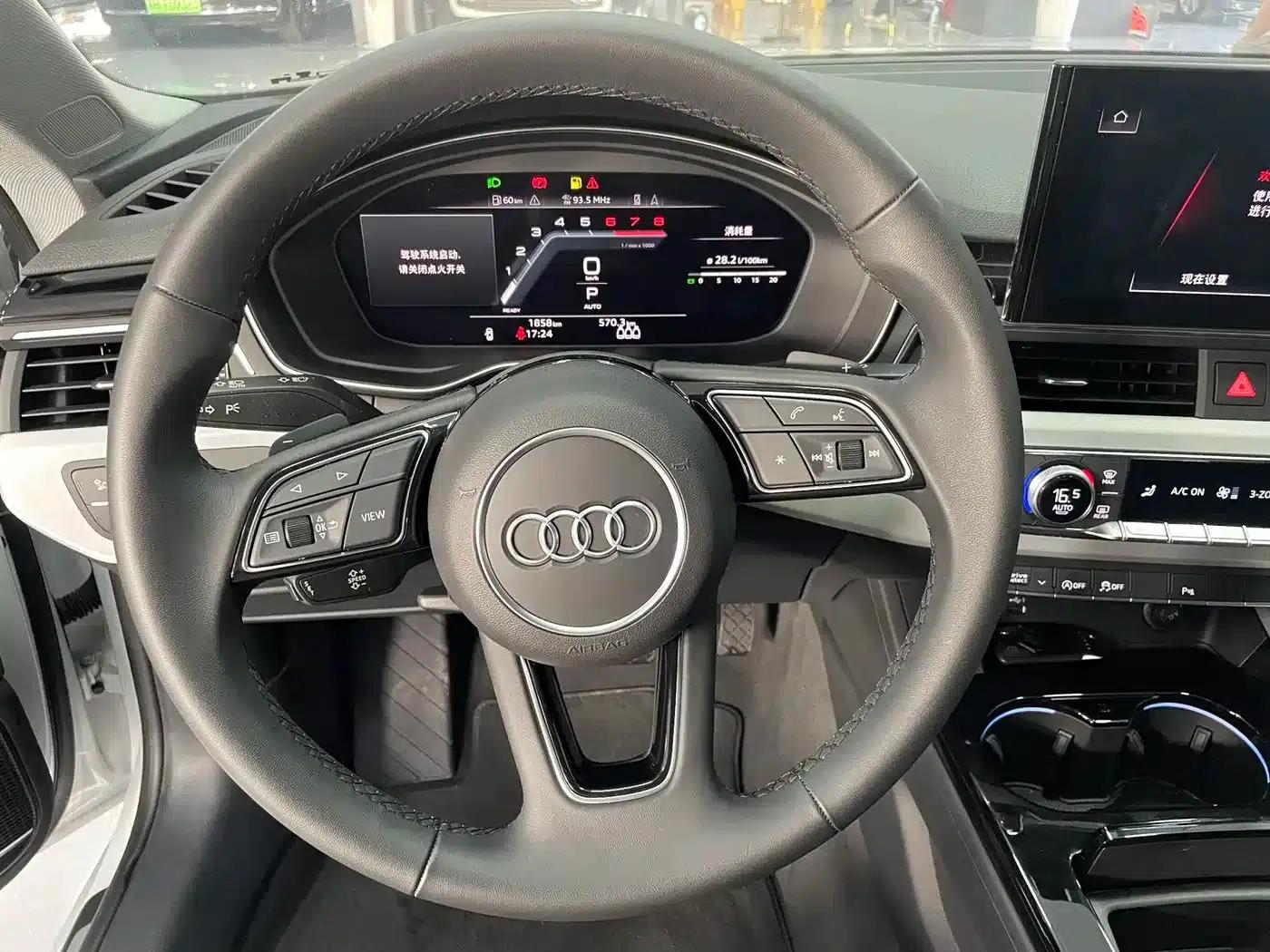 Audi A5 (Imported) 2024 Sportback 40 TFSI quattro Luxury Dynamic — миниатюра 11
