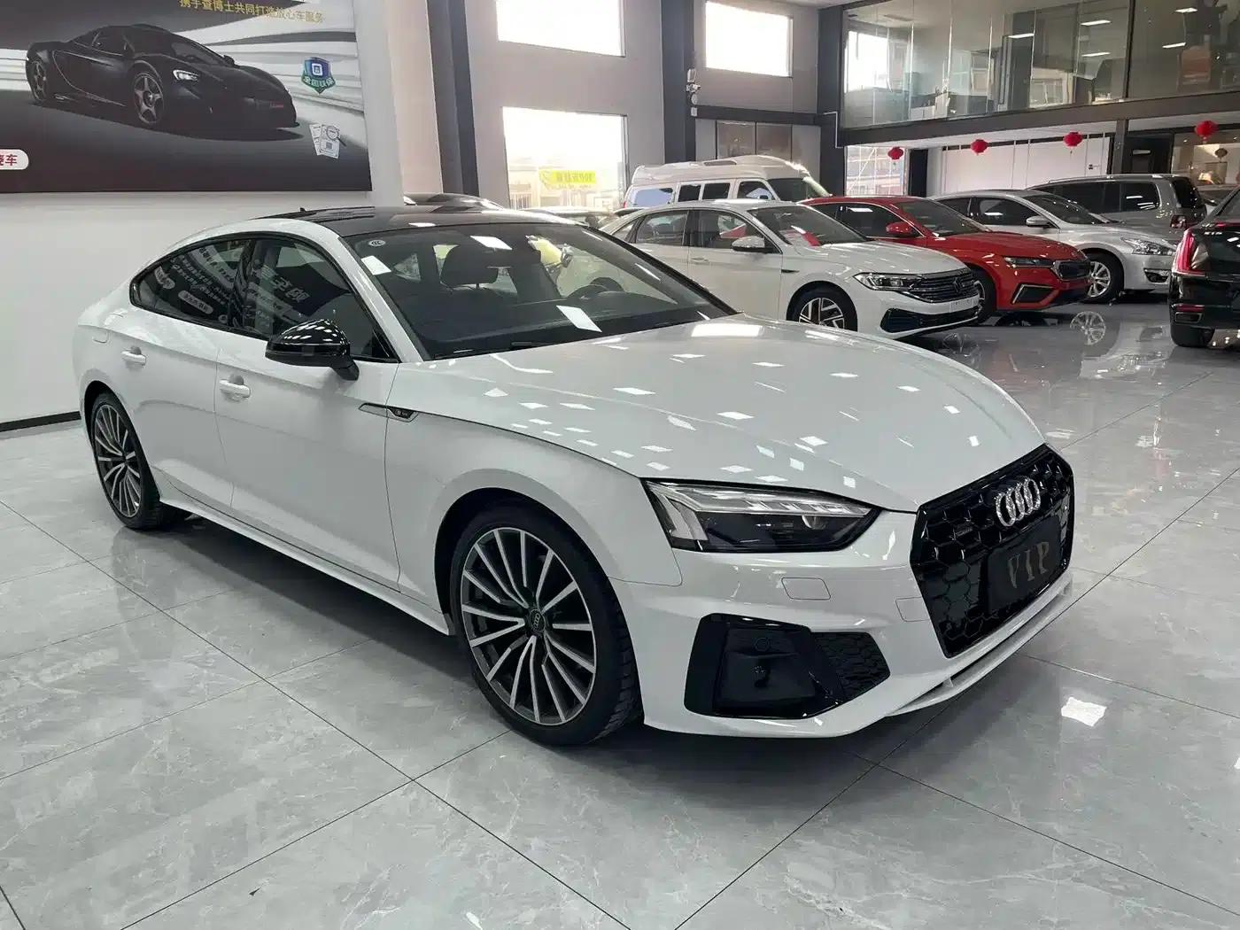 Audi A5 (Imported) 2024 Sportback 40 TFSI quattro Luxury Dynamic — миниатюра 3