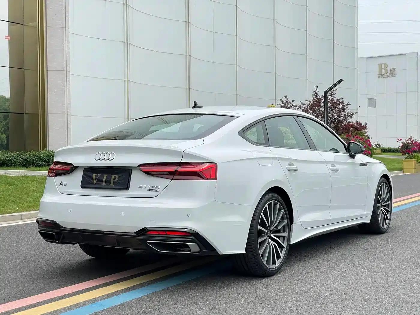 Audi A5 (Imported) 2024 Sportback 40 TFSI quattro Luxury Dynamic — миниатюра 38