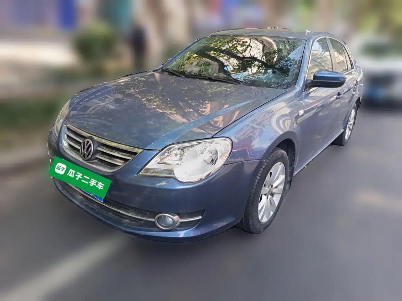 Volkswagen Bora 2011 1.4T Automatic Comfort Model — миниатюра 1