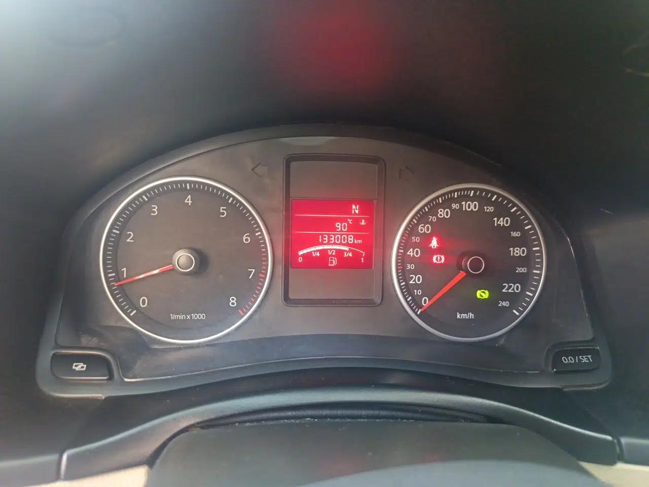 Volkswagen Bora 2011 1.4T Automatic Comfort Model — миниатюра 11