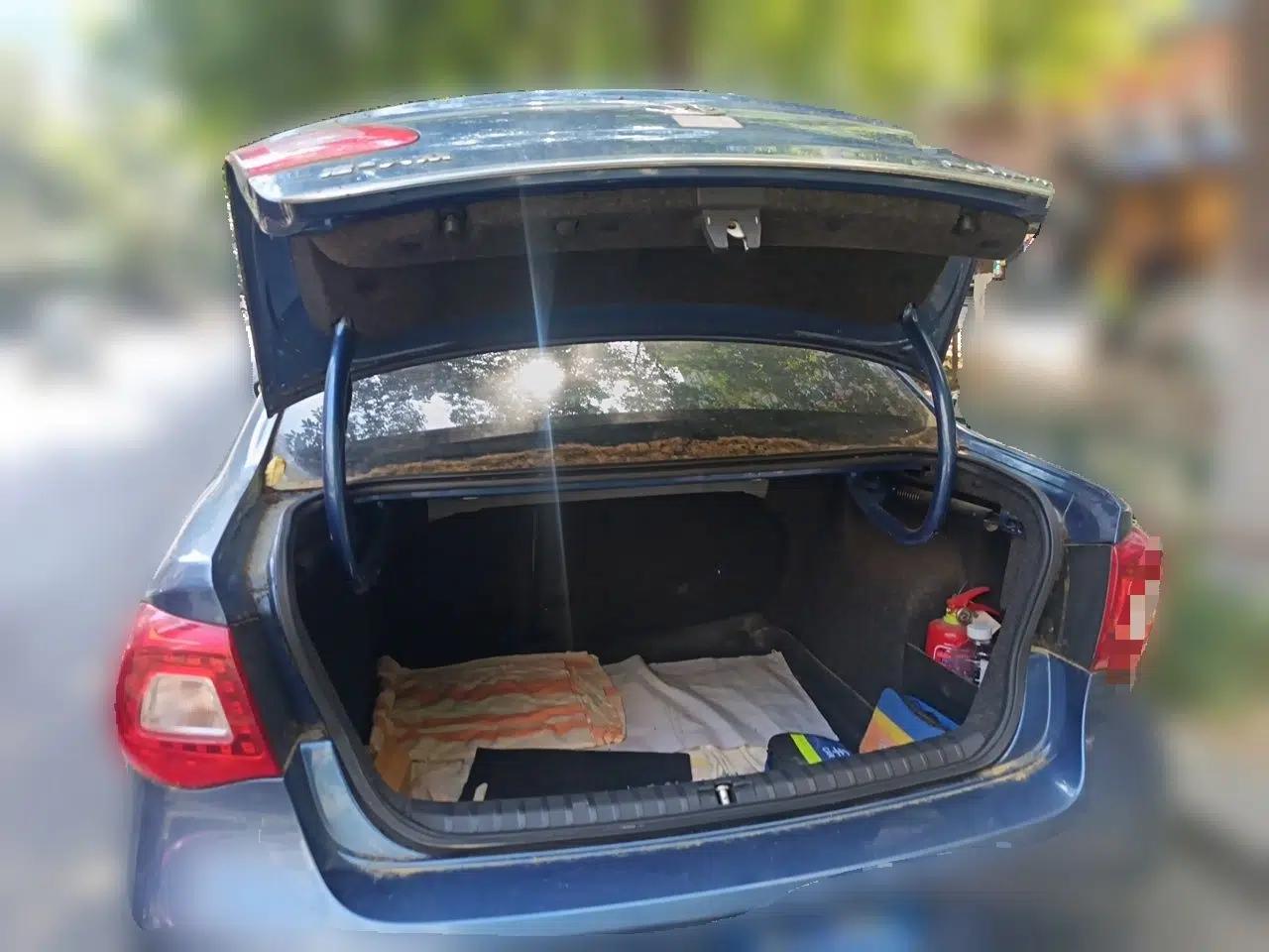Volkswagen Bora 2011 1.4T Automatic Comfort Model — миниатюра 19