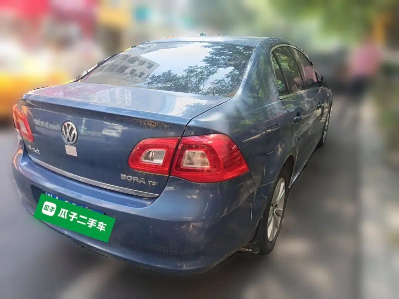 Volkswagen Bora 2011 1.4T Automatic Comfort Model — миниатюра 6