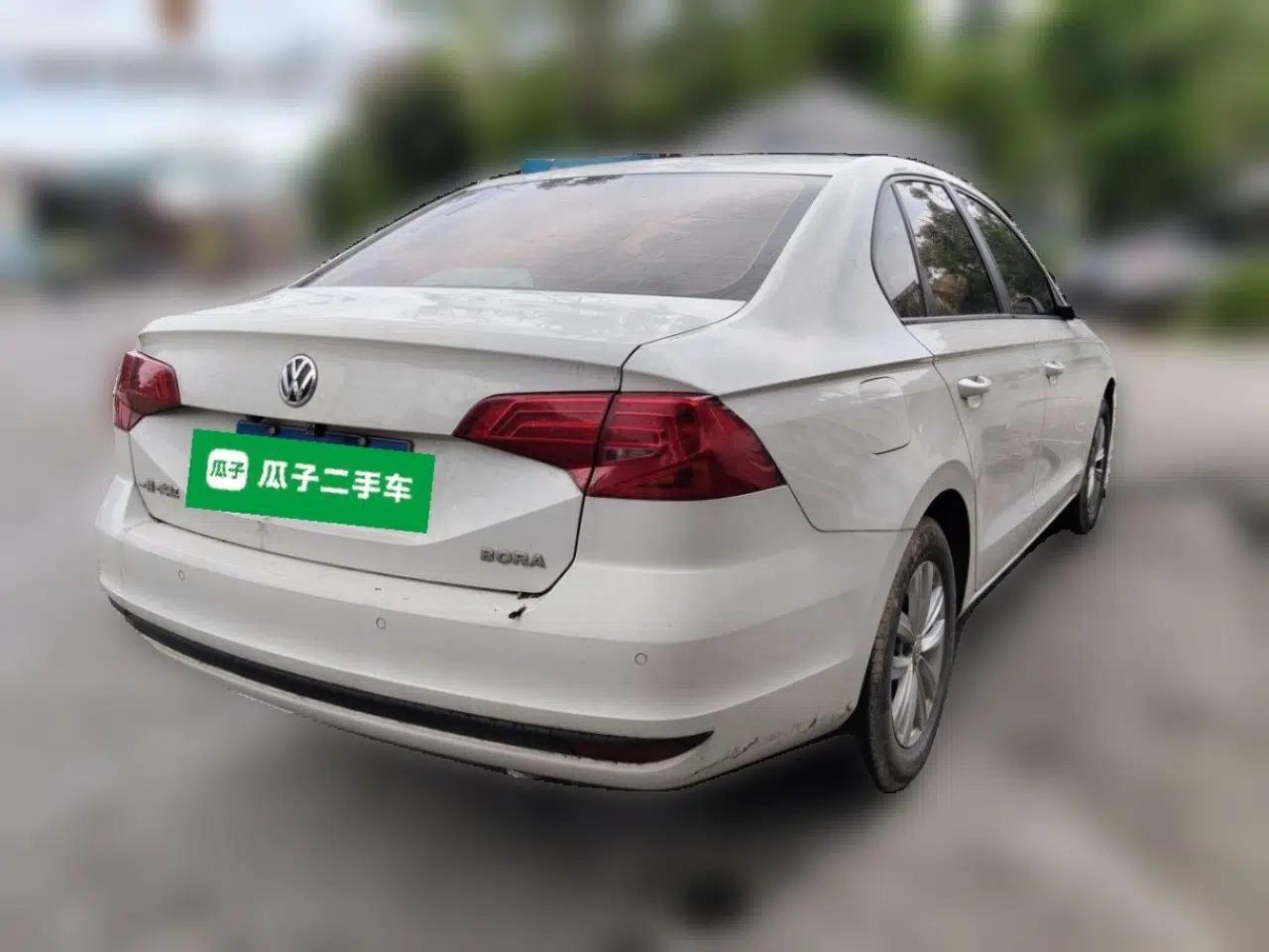 Volkswagen Bora 2016 1.6L Automatic Fashion Model — миниатюра 6