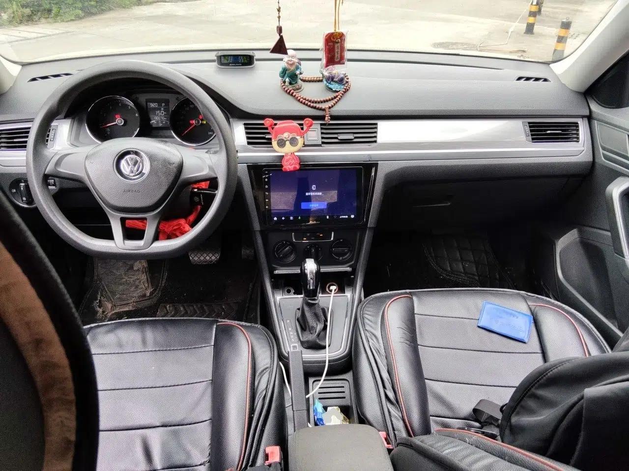 Volkswagen Bora 2016 1.6L Automatic Fashion Model — миниатюра 9