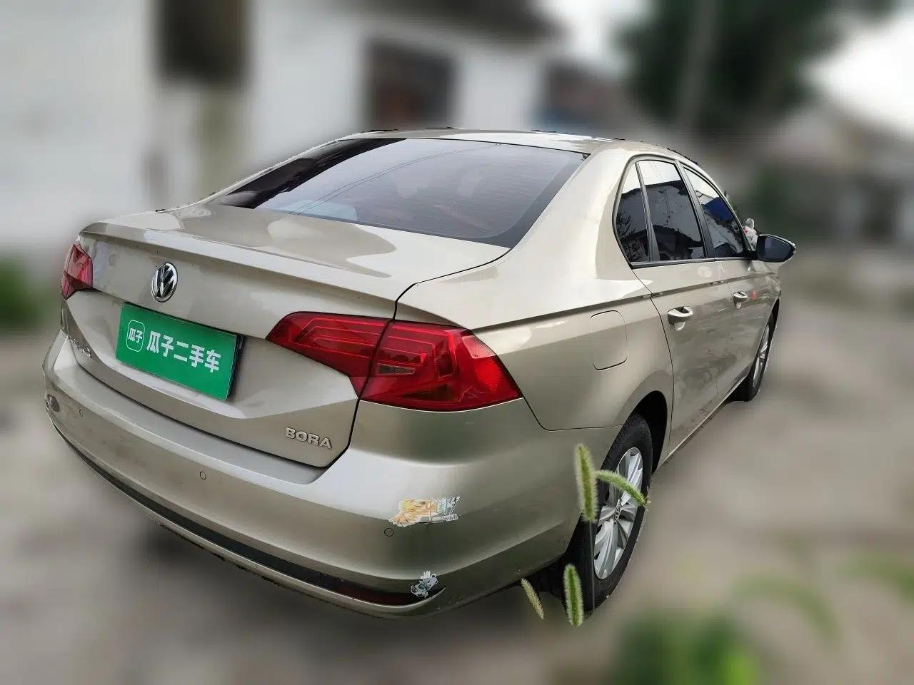 Volkswagen Bora 2018 1.5L Manual Fashion Model — миниатюра 6